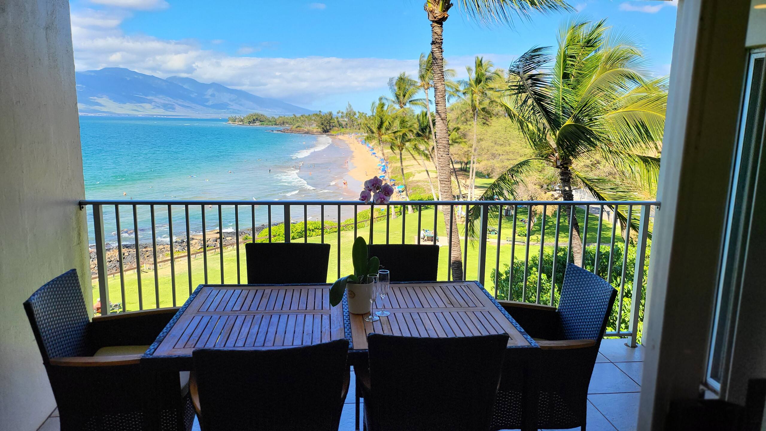 Home in Kihei · ★4.44 · 2 bedrooms · 3 beds · 2 baths - Image 45