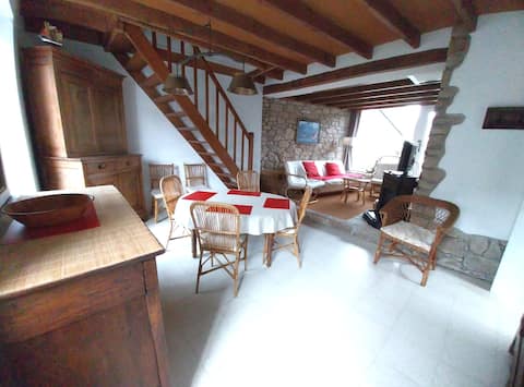 Popular Airbnb listing: Nice house 400 m from the beach in Piriac sur Mer in Piriac Sur Mer