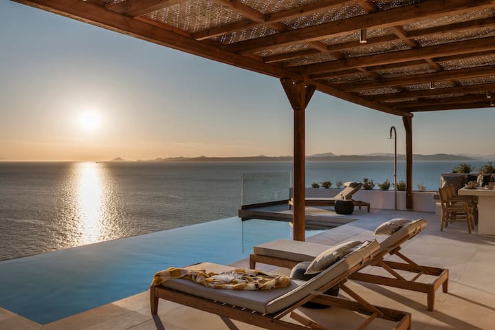 “Kea On The Rocks – Villa Sandstone”