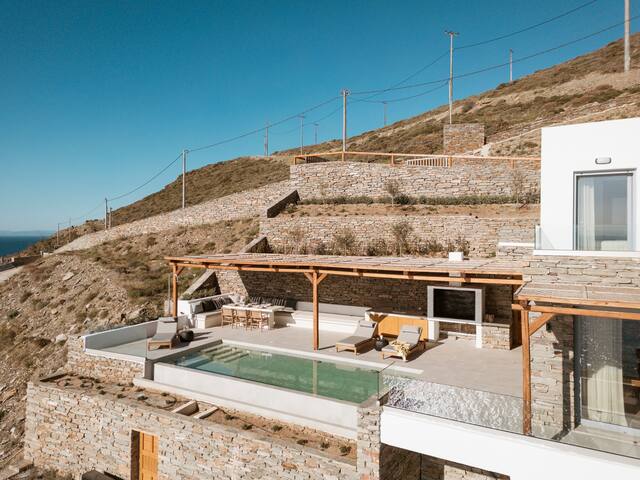 “Kea On The Rocks – Villa Sandstone” gallery image 5