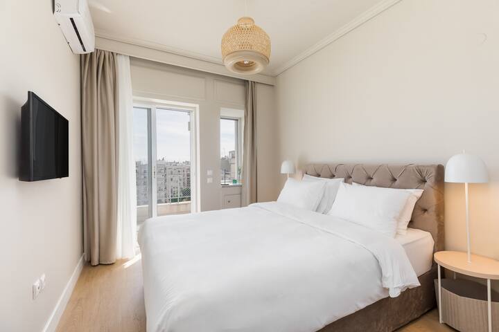 Valeria: Comfortable apartment with city view gallery image 4