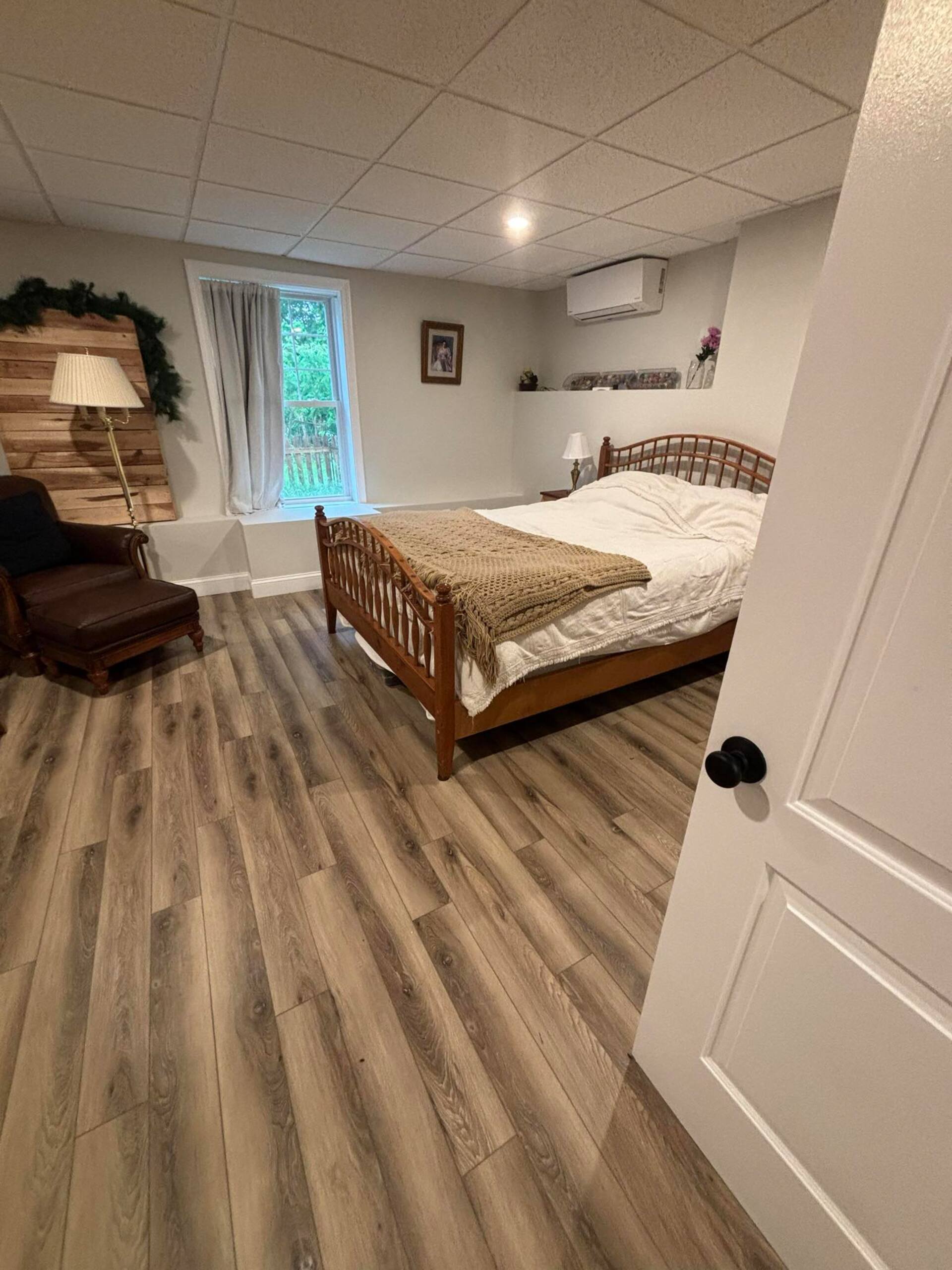 The Sweet Suite - Close 2 MHT+93