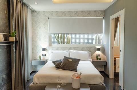 Le Terrazze Luxury Suites - Rubino w/ View