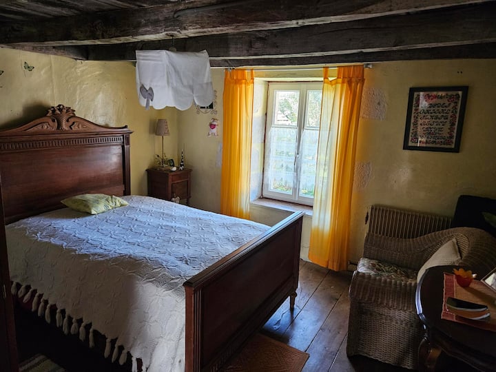 غرفة النوم 1