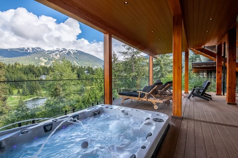 Heron Views | Whistler Village | Stunning Views