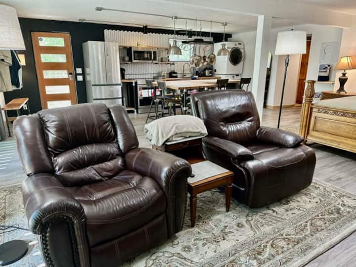 Black Hawk Studio Apartment - Golden Gate Canyon State Park, Golden