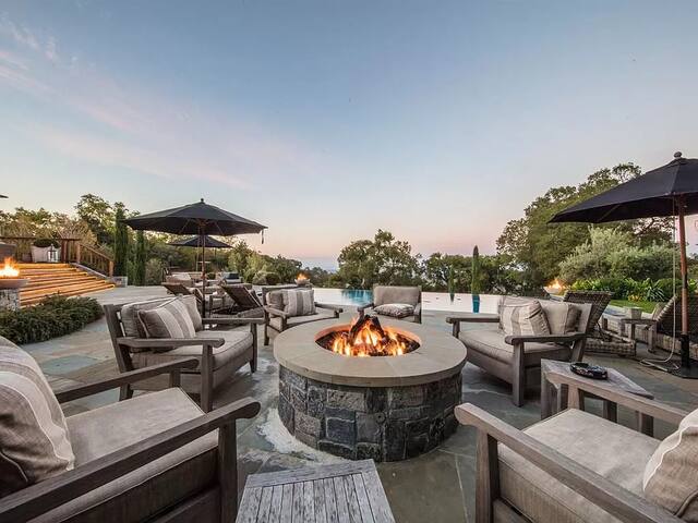 Los Altos Hills Luxury Retreat gallery image 2