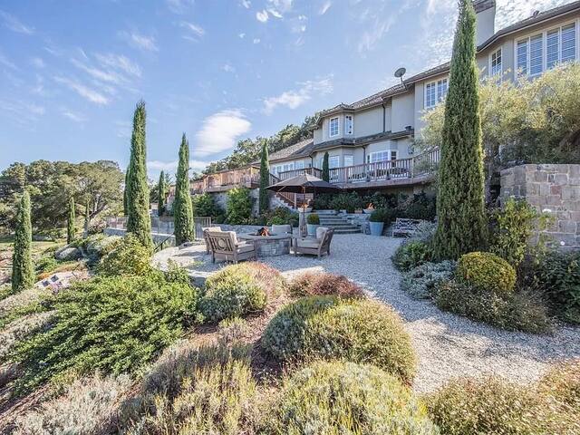 Los Altos Hills Luxury Retreat gallery image 5