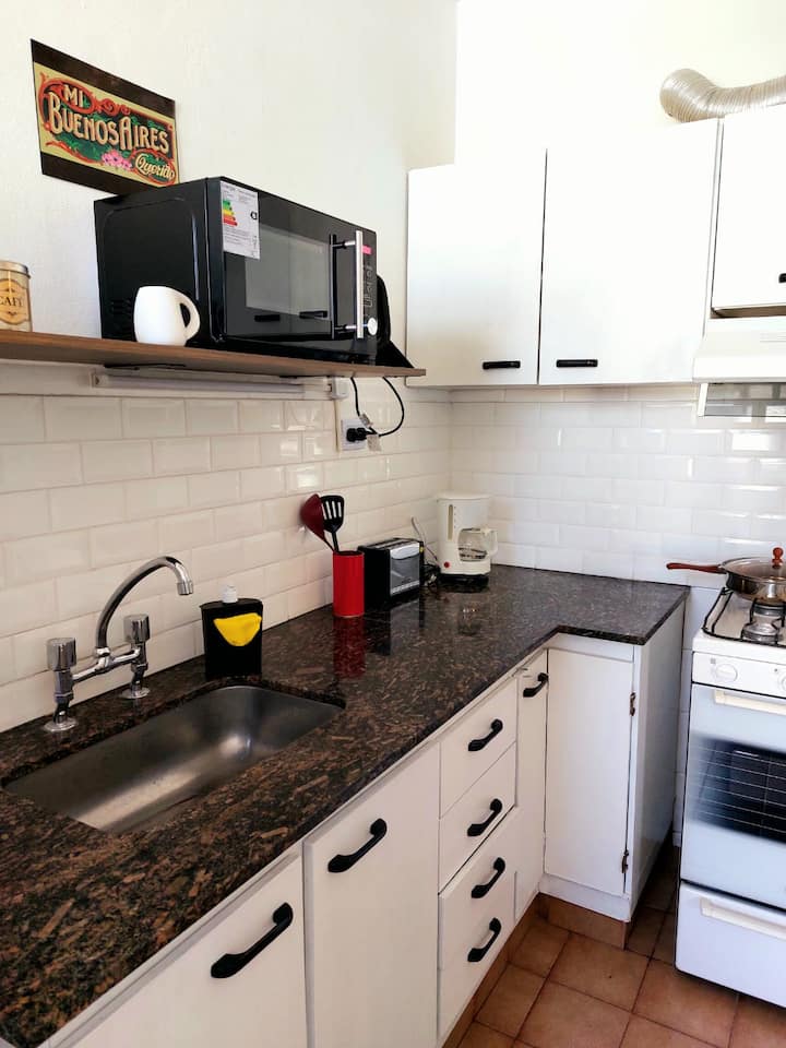 Квартира-студия с мебелью и кондиционером в San Telmo