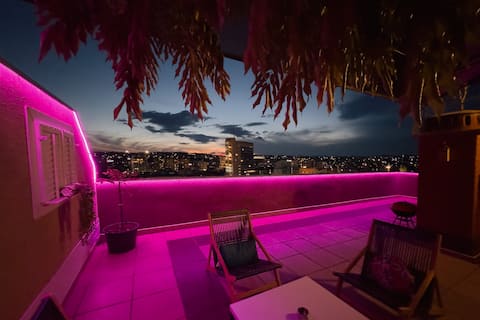 Siera's Penthouse Twin