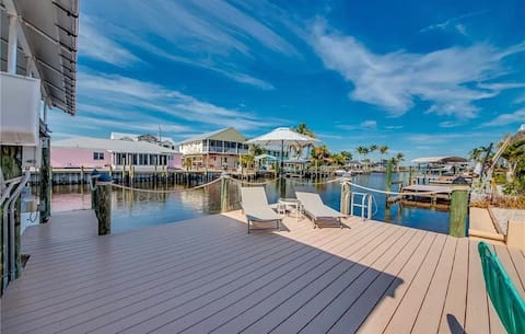 Matlacha waterfront home