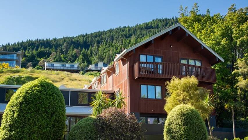 Haka House Queenstown Lakefront managed Airbnb listing 1