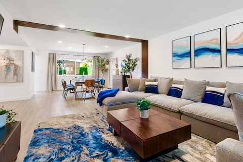 Successful Airbnb property: Modern Summer Pool House in Heart of OC in Midway City