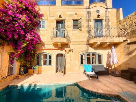 Charming Villa with pool, Gozo - TripInnGozo