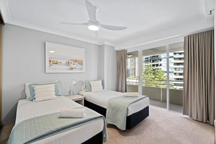 Spálňa 2 - 2 x jednolôžko