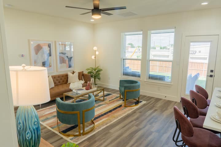 Sleeps 10. Near Dfw Airport & Fifa World Cup - North Richland Hills, TX