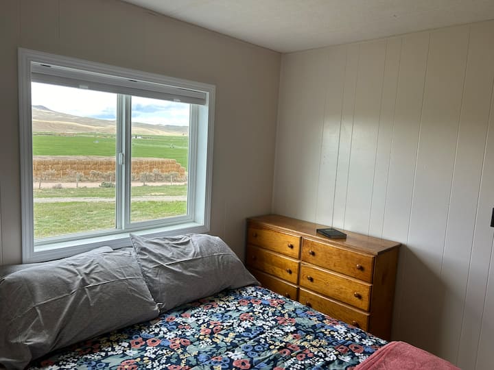 Dormitorio 2 con cama tamaño queen