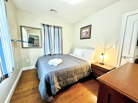 Urban Haven R2 Near NYC and EWR