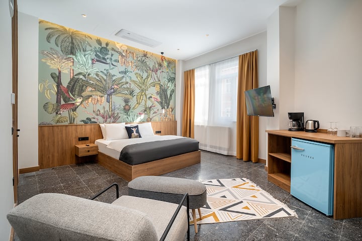 Spacious 2-bedroom 2-bathroom Apartment For Groups - Istanbul