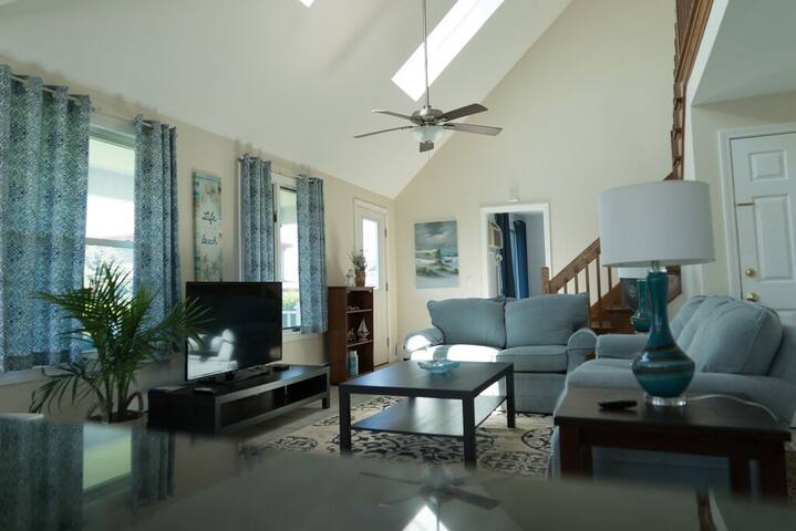 “Beachwalk” 2 – 300 ft to Beach gallery image 3