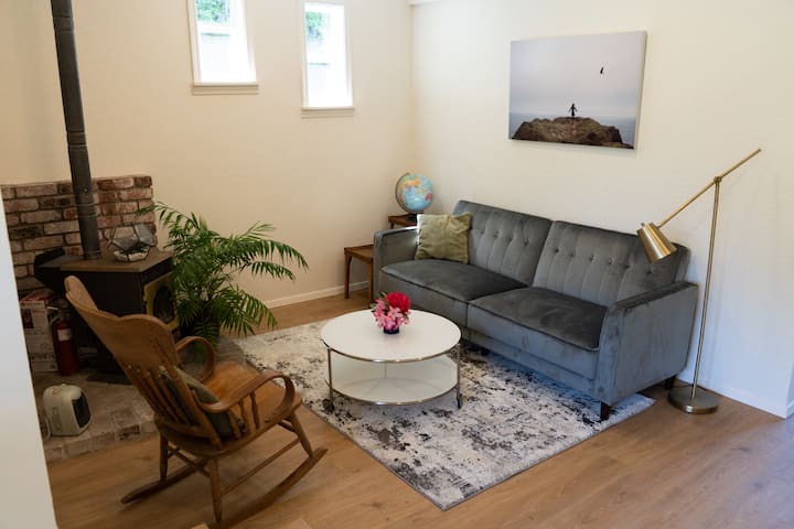 Serene Country Retreat - Arcata, CA