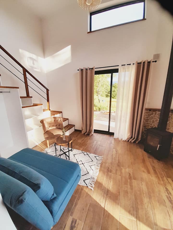 Cozy Tiny House + Spa - Lavelanet