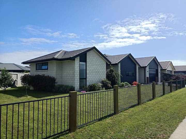 A Golden Place! - Te Puke