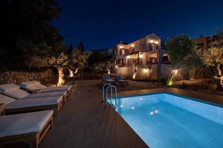 Villa The Pines- Private Pool – Near The Beach gallery image 4