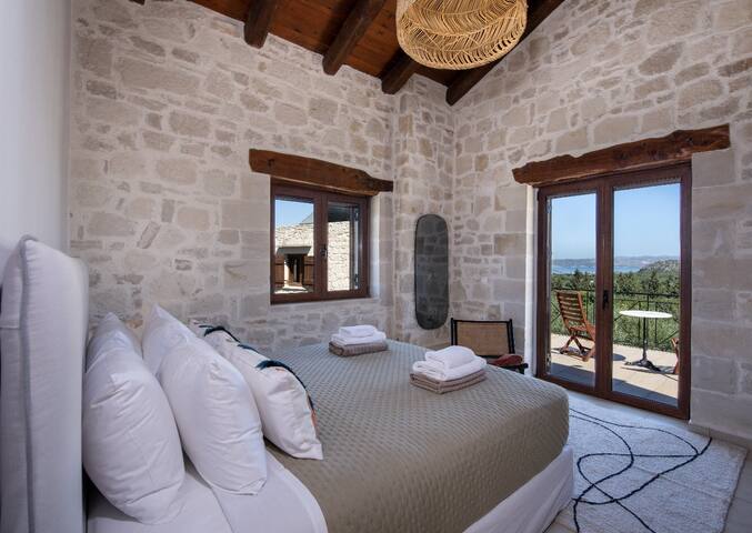 Villa The Pines- Private Pool – Near The Beach gallery image 5