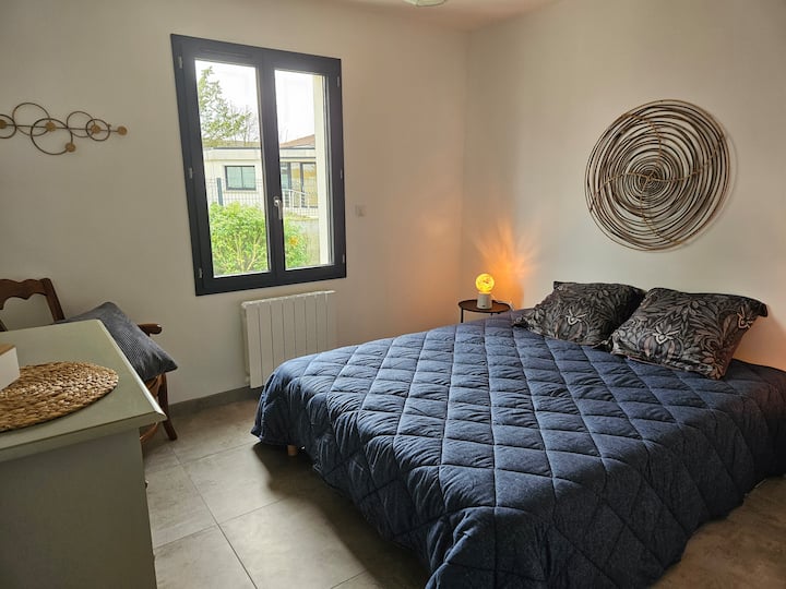 საძინებელი 1