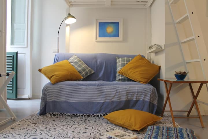 Julio: Accogliente Studio In Centro Città - Cagliari
