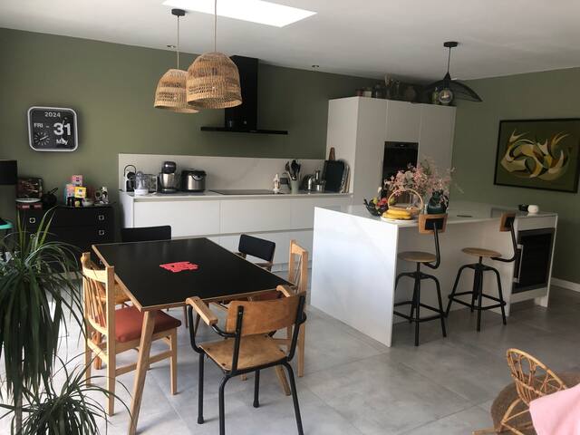 Maison 5 chambres avec piscine sécurisée gallery image 5