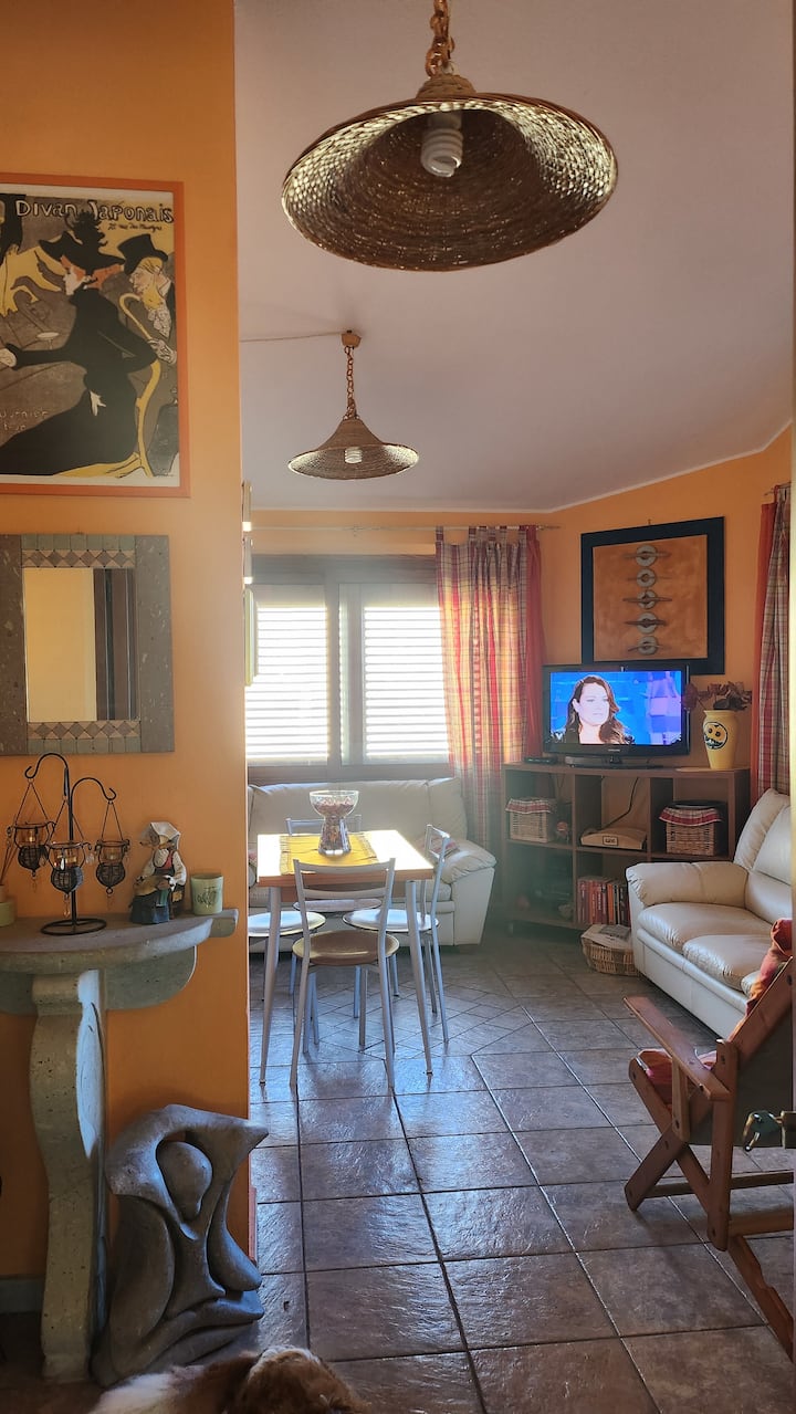 "La Casa Dei Colori " 
Cin It091017c2000r8850 - Cala Gonone