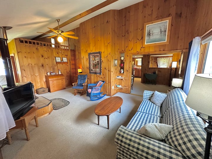The Finn Cottage - Wellington State Park, Bristol