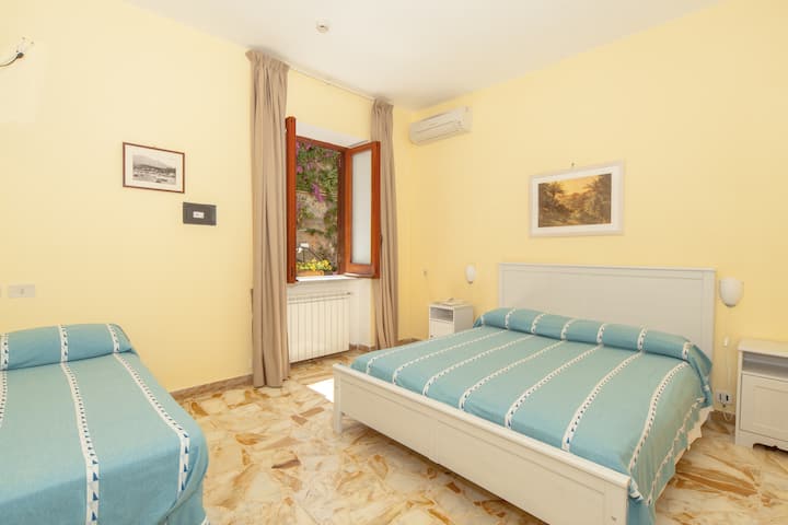 Camera D'hotel: Quadrupla - Procida