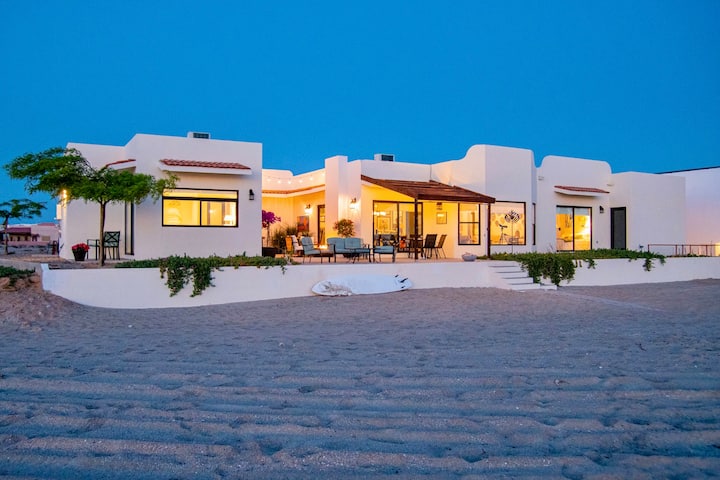 Casa Paradise living area