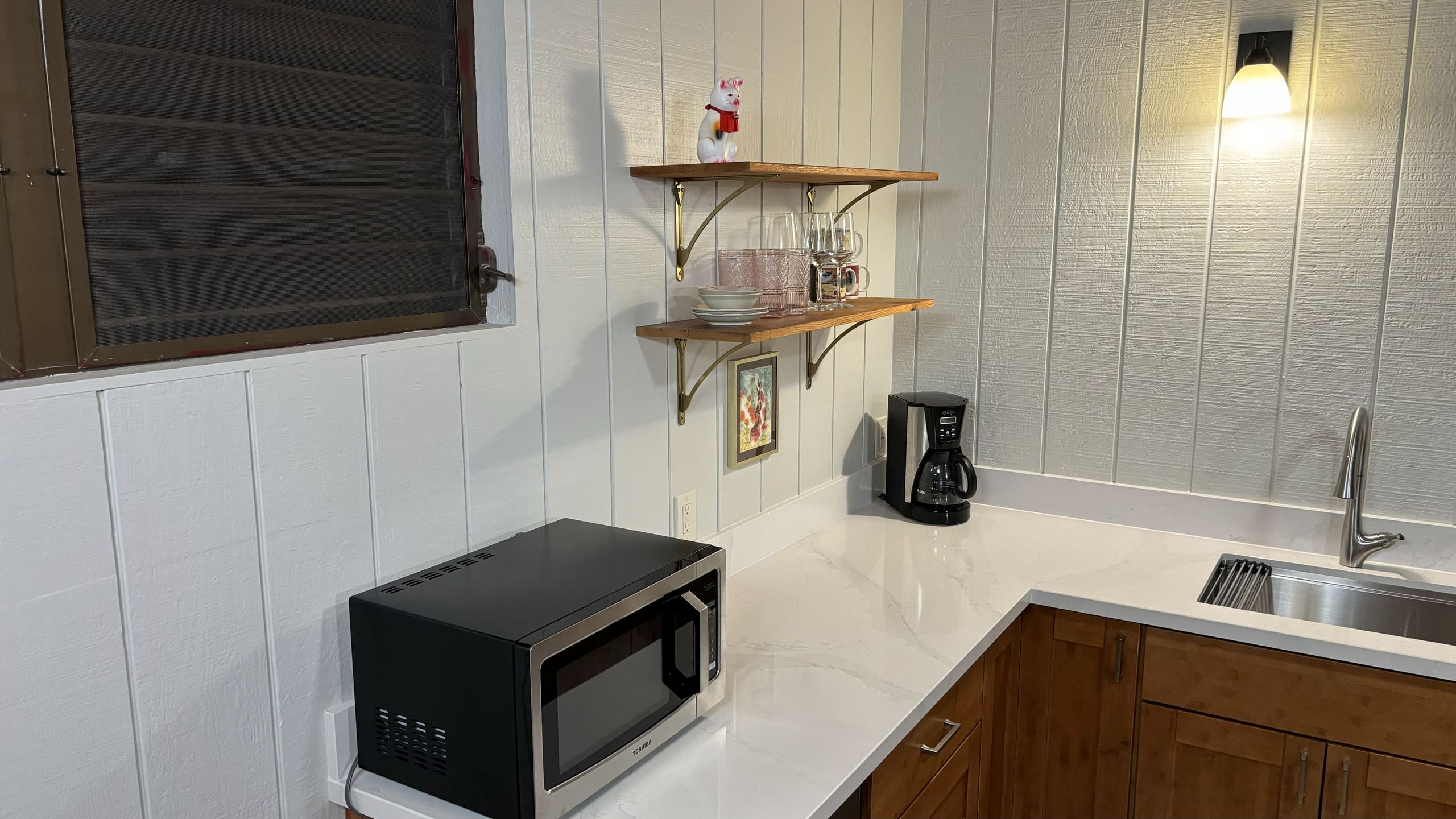 Apartment in the Heart of Kona - Photo 9