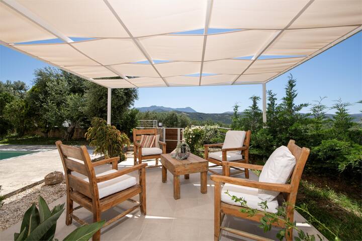 Freya’s Royal Estate, Kissamos gallery image 4