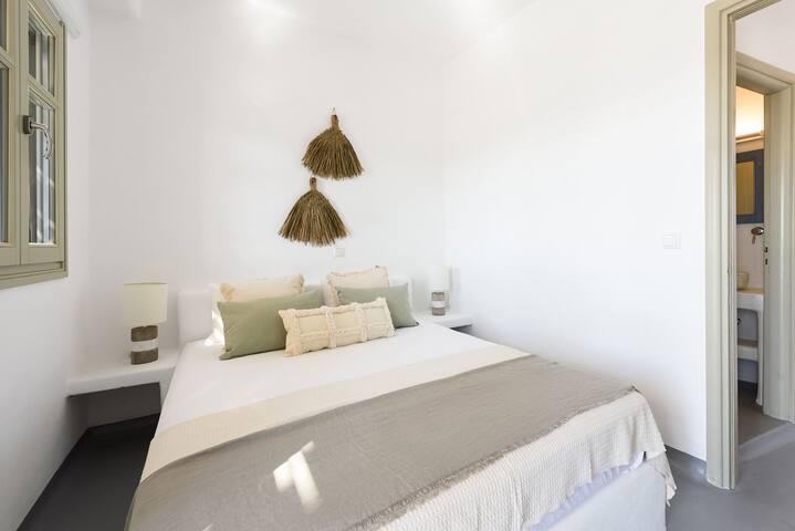 The Nature Breeze House in Santa Maria, Paros gallery image 5