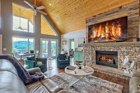 Warm Cabin, Hot tub, Great View, Games, Bunk