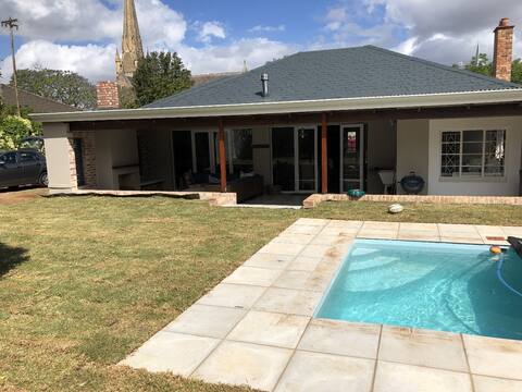 Speke Str - Home away from Home
