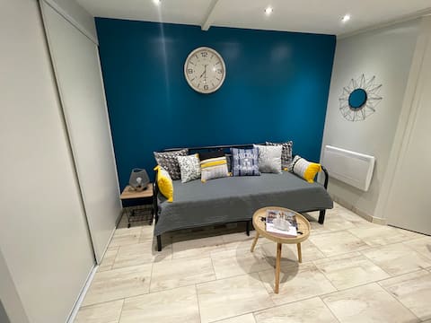 Top performing Airbnb: Studio 2 people - 10 km from Disneyland in Lagny Sur Marne