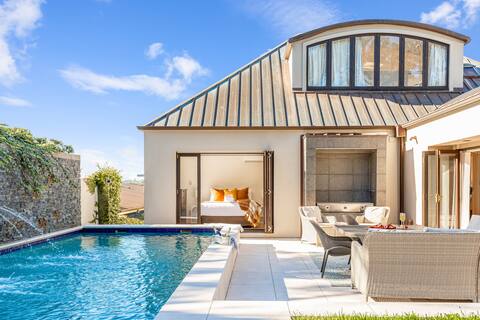 Leafy Remuera Paradise - Pool & 4 Bedroom Home