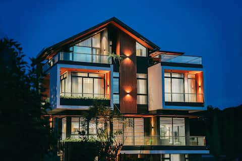 An Villa with Paranoma view