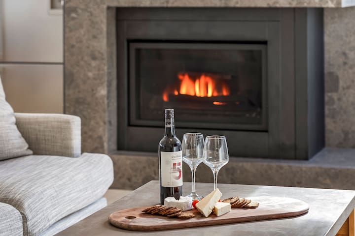 Sundance | Luxe Homestays | Yallingup Beach gallery image 2