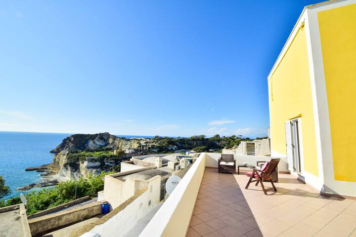 Solemare Di Conte Christine managed Airbnb listing 1