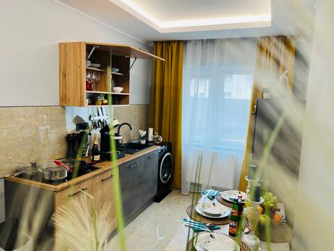 Top Airbnb: Modern Luxury Apartment in Essen in Altendorf
