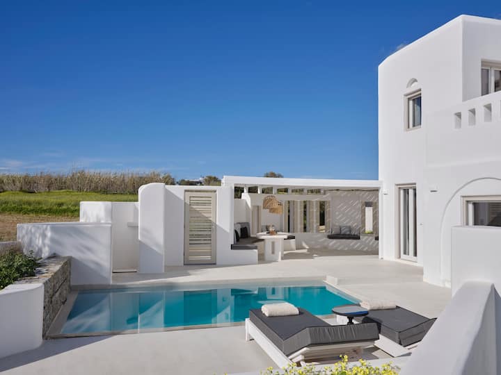Maestro West Villa | 4 Bedroom Sea View Villa - Naxos