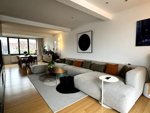 Design loft with 2 terraces 15 min from the center