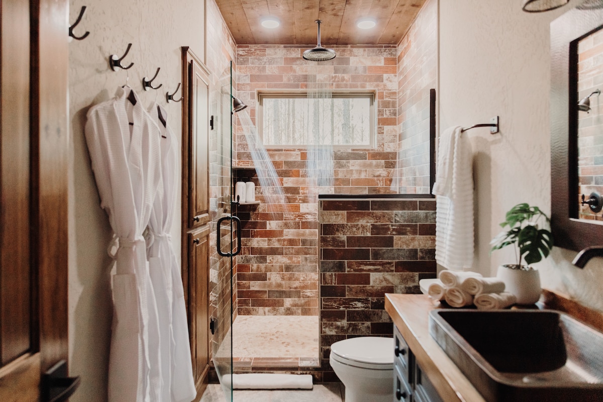 White Pines Escape photo 4